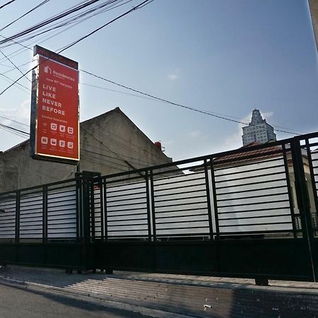 Residences By Reddoorz Near Mt Haryono - Minimum Stay 7 Days Jakarta Exterior photo